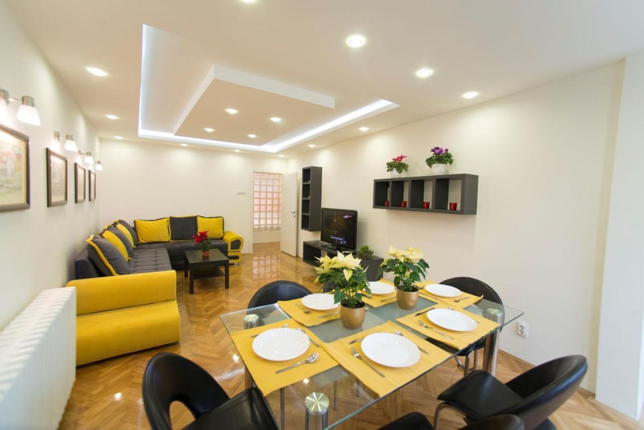 Free.Three Belgrado Exterior foto